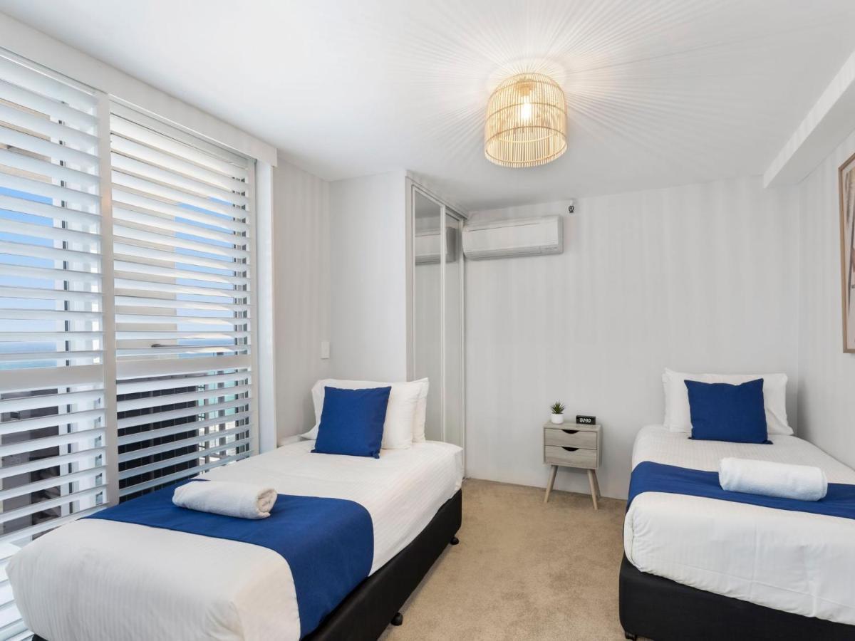 Apartment The Penthouses Absolute Beachfront - Gchm